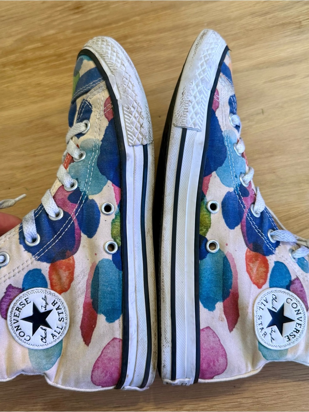 Converse Paint Splatter Lace Up High Top Sneakers Big Kid Junior Size 4